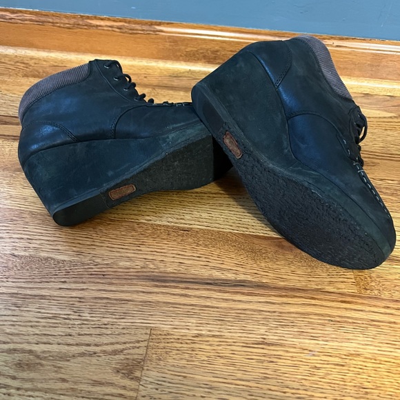 Clarks Originals Leather Wedges - Picture 3 of 3